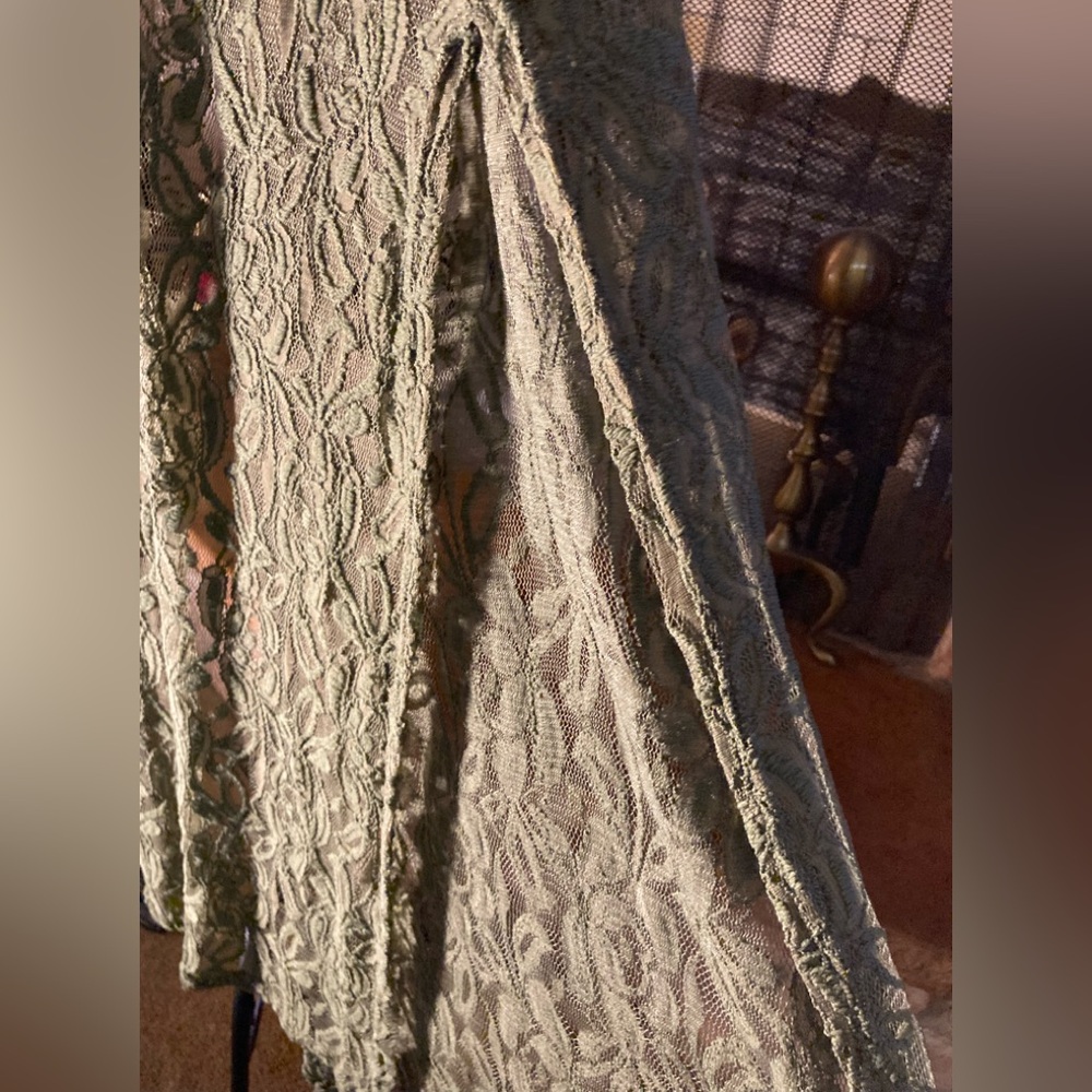 LuLaRoe Maxi Green Lace Duster/Cardigan - Picture 5 of 5